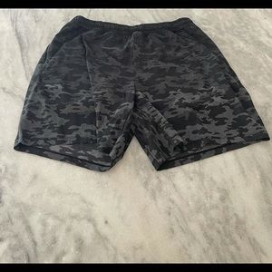Men’s Lululemon 7” Pace Breaker Short, linerless